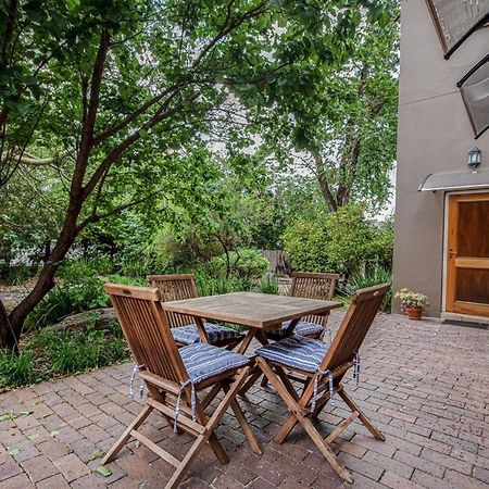 Wild Olive Executive Suite Johannesburg Ngoại thất bức ảnh