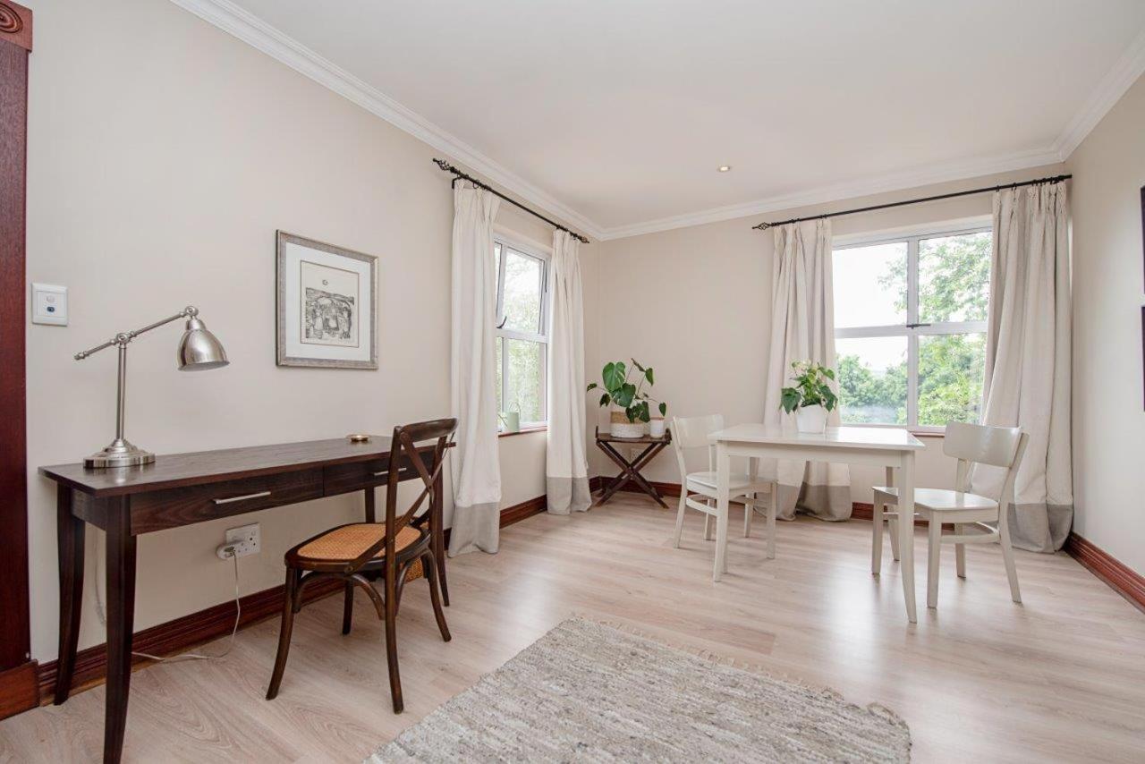 Wild Olive Executive Suite Johannesburg Ngoại thất bức ảnh