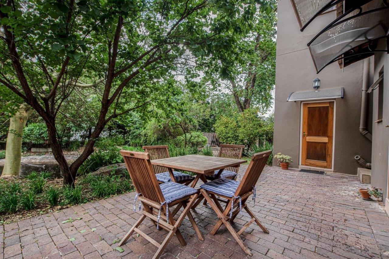 Wild Olive Executive Suite Johannesburg Ngoại thất bức ảnh
