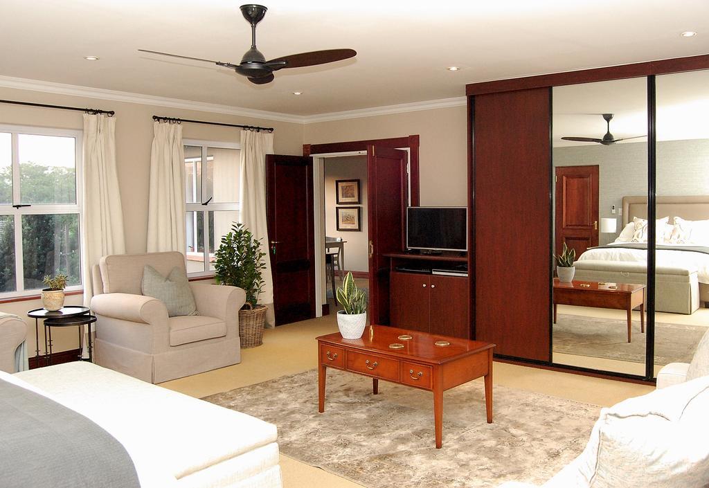 Wild Olive Executive Suite Johannesburg Ngoại thất bức ảnh